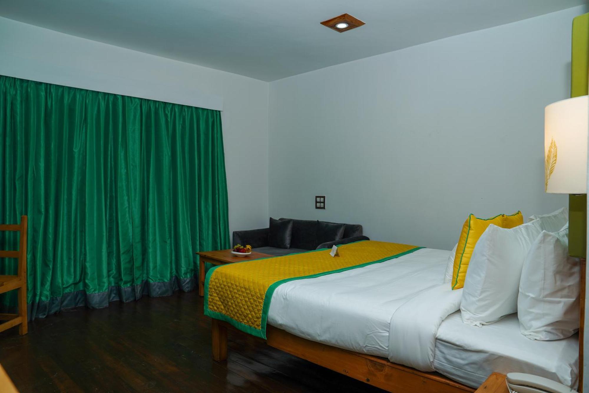 Hotel Zone Connect By The Park, Manali Zewnętrze zdjęcie