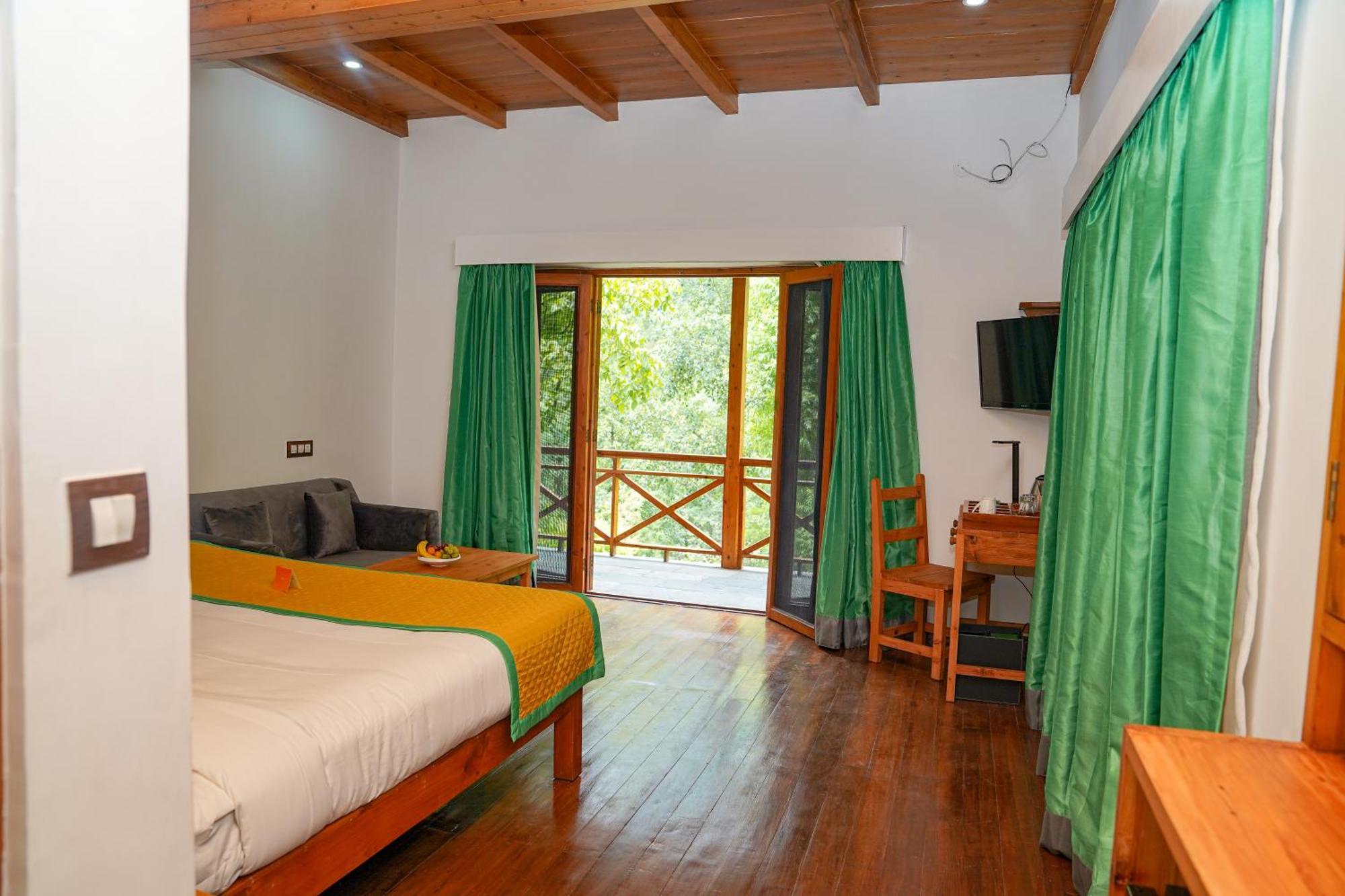 Hotel Zone Connect By The Park, Manali Zewnętrze zdjęcie