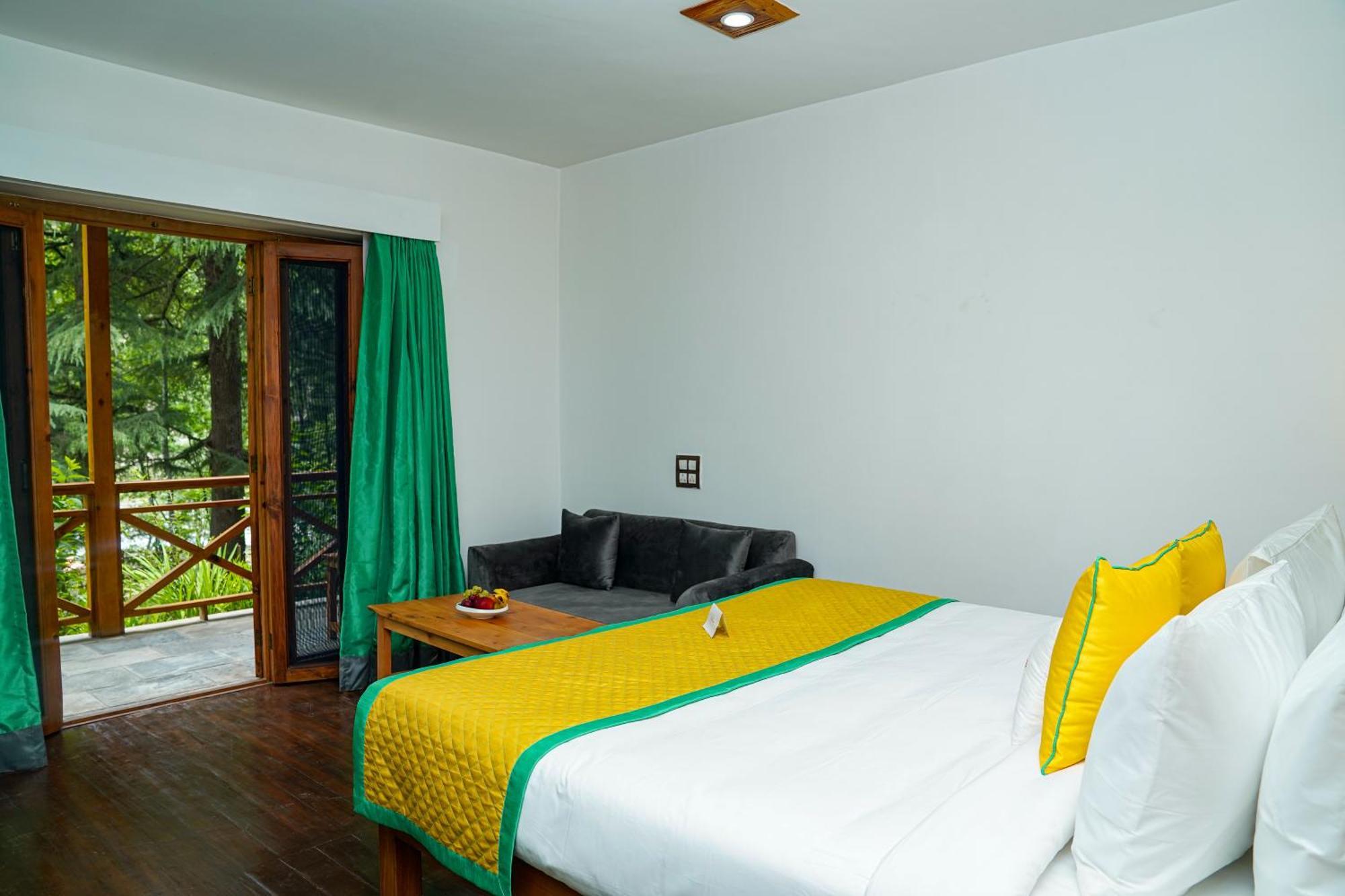 Hotel Zone Connect By The Park, Manali Zewnętrze zdjęcie