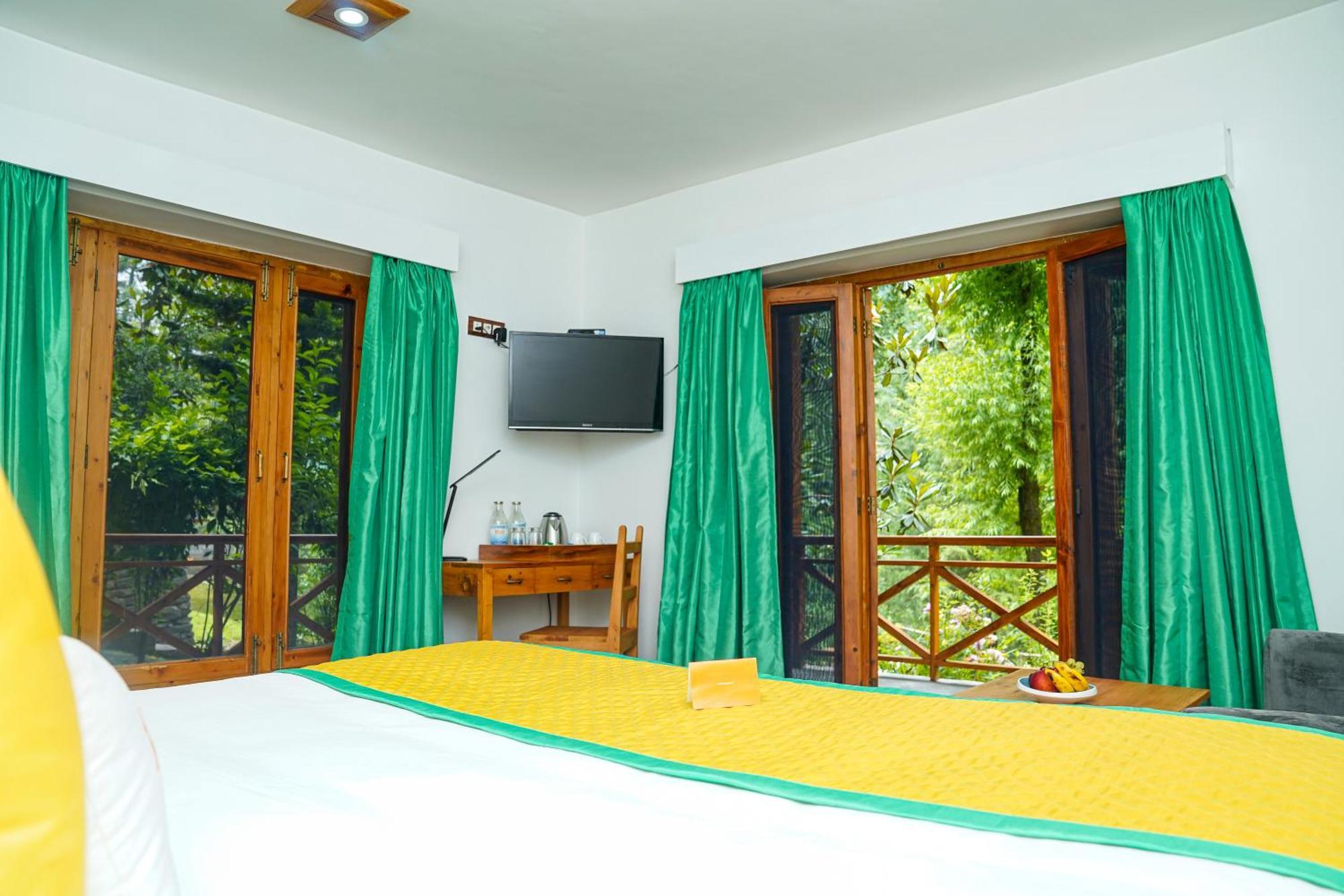 Hotel Zone Connect By The Park, Manali Zewnętrze zdjęcie