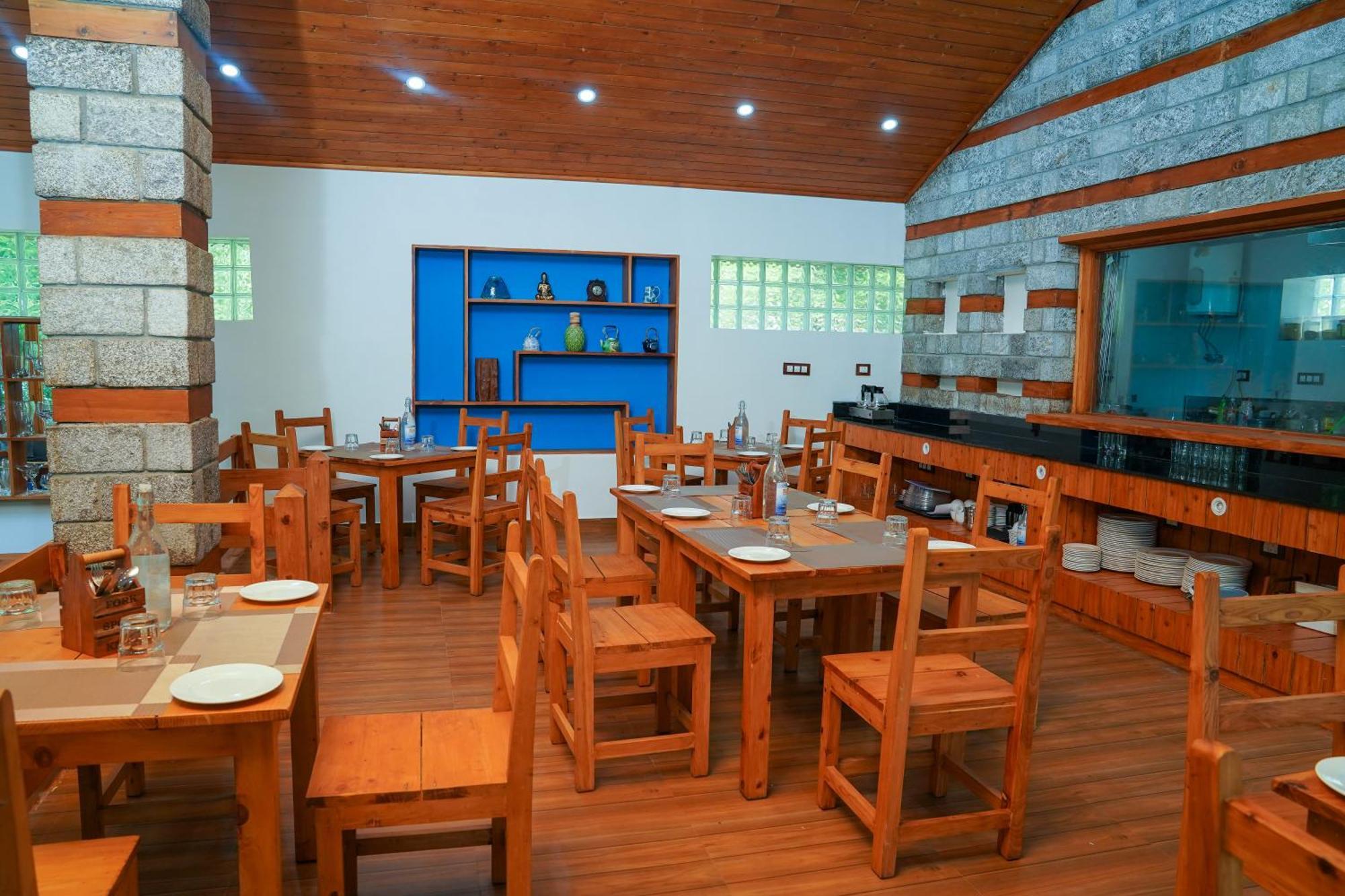Hotel Zone Connect By The Park, Manali Zewnętrze zdjęcie