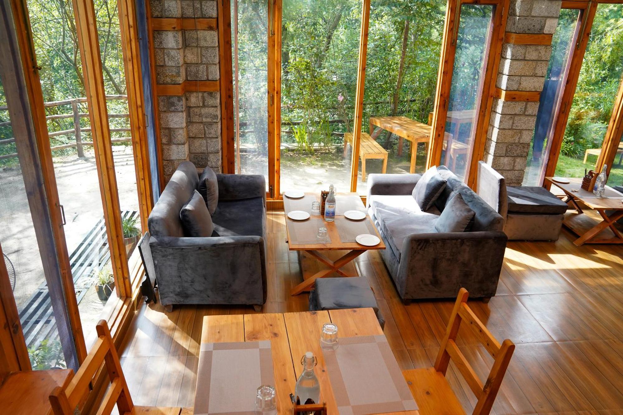 Hotel Zone Connect By The Park, Manali Zewnętrze zdjęcie