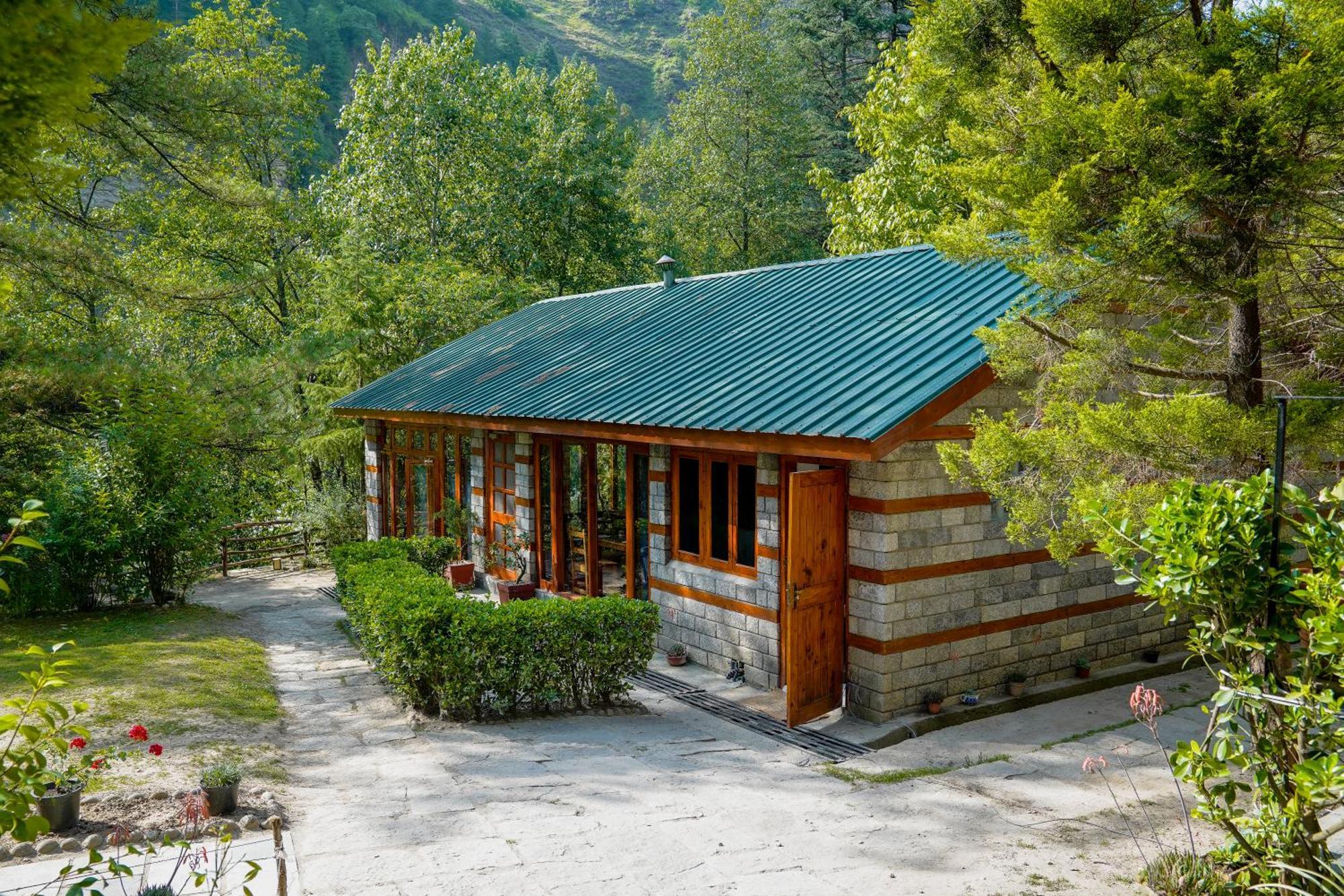 Hotel Zone Connect By The Park, Manali Zewnętrze zdjęcie