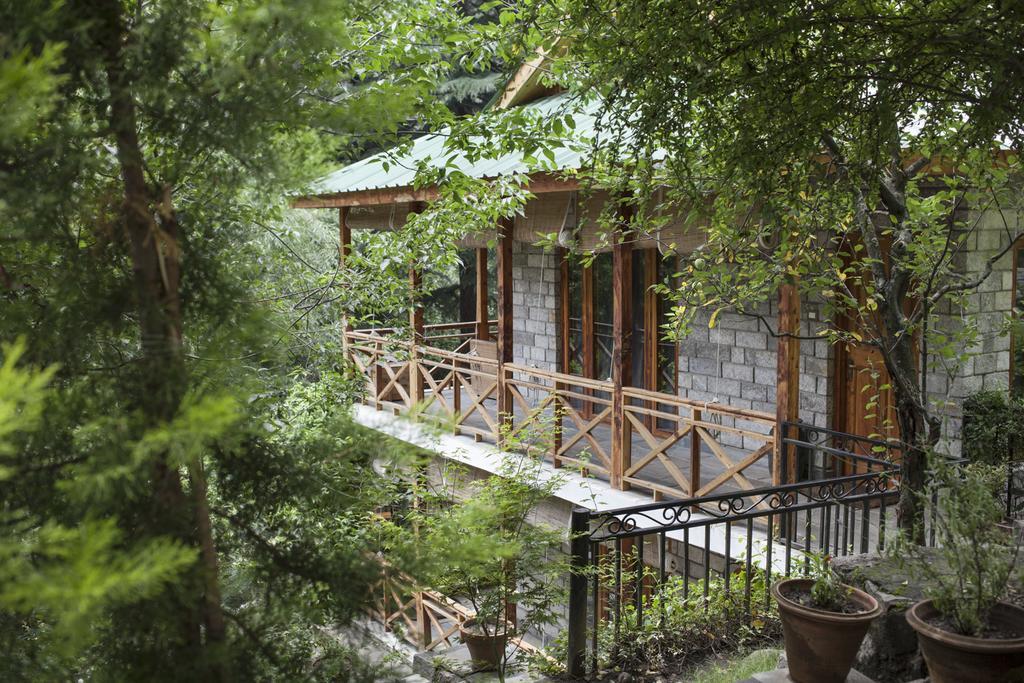 Hotel Zone Connect By The Park, Manali Zewnętrze zdjęcie