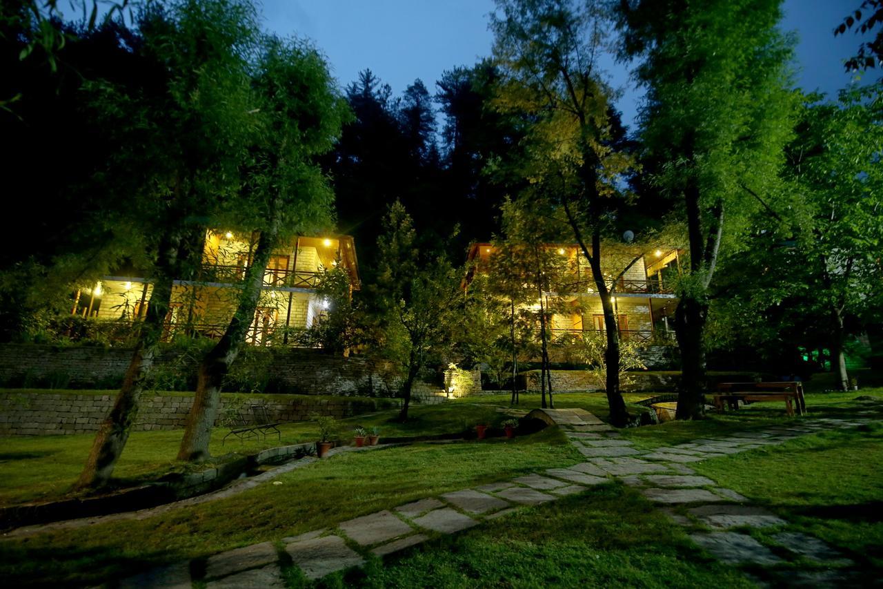 Hotel Zone Connect By The Park, Manali Zewnętrze zdjęcie